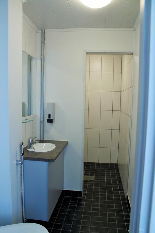 Hotel Turistihovi Коувола Екстериор снимка